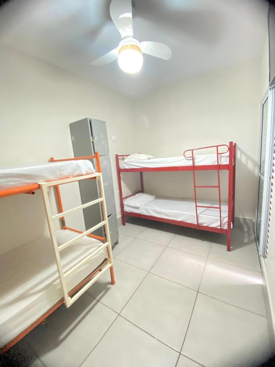 Gravata Hostel *