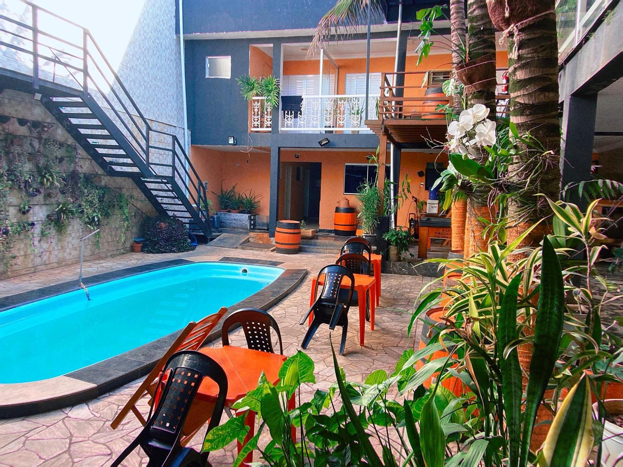Gravata Hostel *
